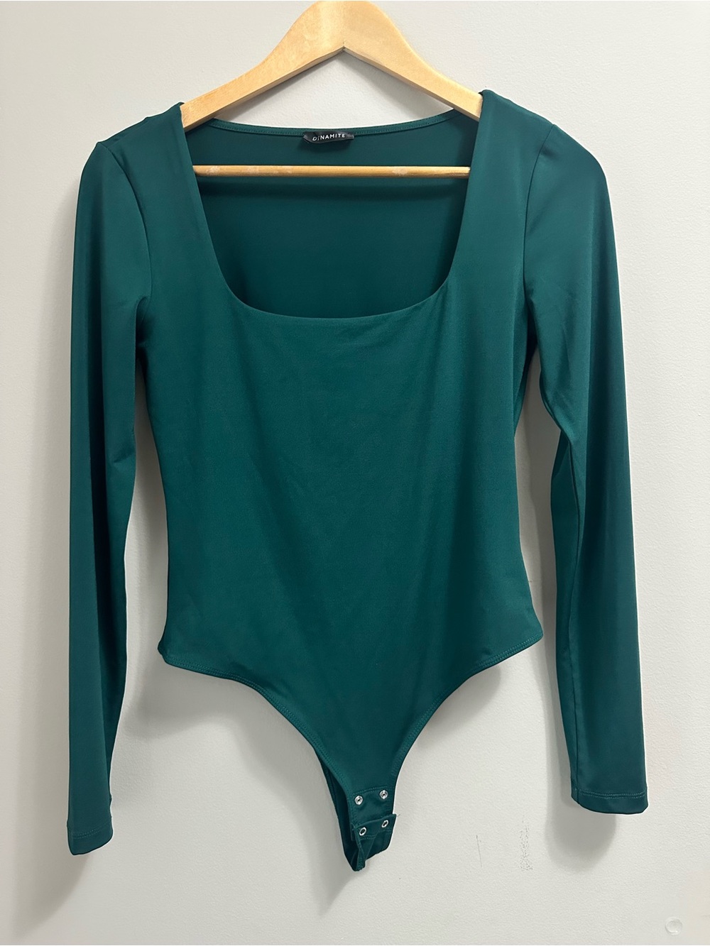 Dynamite Green Long-Sleeve Scoop Neck Bodysuit